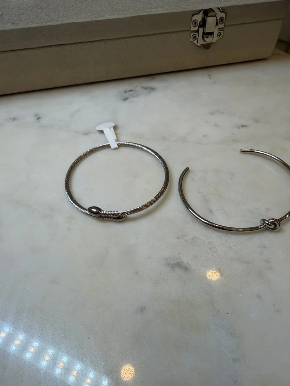 Set of 3 bracelets real black leather, cable and adjustable, stainless steel.